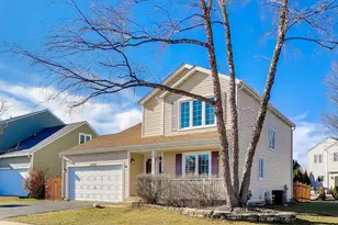 5335 Lansbury Cir, Lake in the Hills, IL 60156 - Photo 1