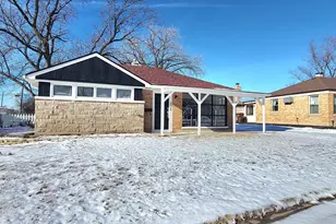 136 Peach St, Park Forest, IL 60466 - Photo 1