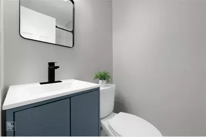 2072 Palatine Road, Inverness, IL 60067 - Photo 8