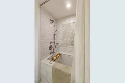 680 N Lake Shore Drive #1216, Chicago, IL 60611 - Photo 22