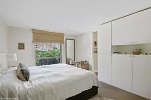 1310 N Ritchie Ct, Chicago, IL 60610 - Photo 10