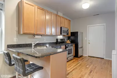 3124 W Cullom Avenue #2, Chicago, IL 60618 - Photo 6