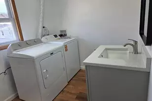 2949 S Emerald Ave, Chicago, IL 60616 - Photo 12