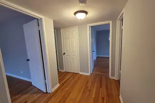 2611 W Fitch Ave, Chicago, IL 60645 - Photo 8