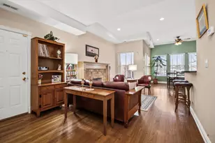 6703 N Bosworth Ave, Chicago, IL 60626 - Photo 2