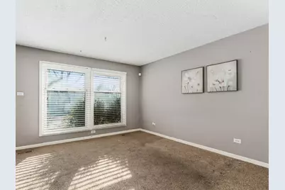 828 Mulford Lane, Joliet, IL 60431 - Photo 6