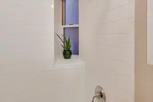 1849 W Waveland Ave, Chicago, IL 60613 - Photo 22