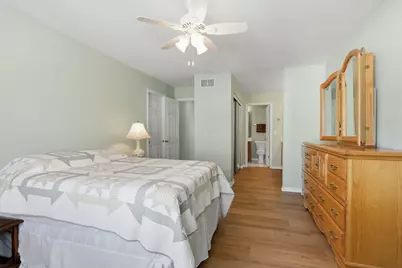 9334 Waterfall Glen Boulevard, Darien, IL 60561 - Photo 16