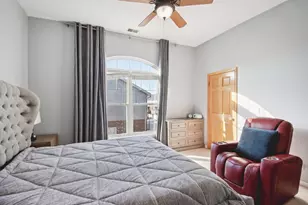 6130 Riverbend Pl, Lisle, IL 60532 - Photo 14