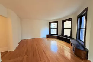3939 N Pine Grove Ave, Chicago, IL 60613 - Photo 6