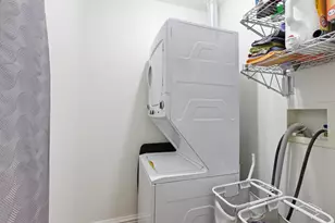 3534 N Lawndale Ave, Chicago, IL 60618 - Photo 12