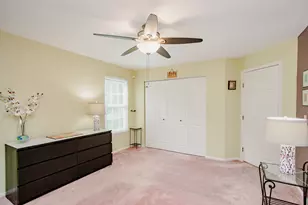 1401 Plum Ct, Mount Prospect, IL 60056 - Photo 16