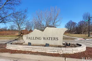 2947 Falling Waters Dr, Lindenhurst, IL 60046 - Photo 24