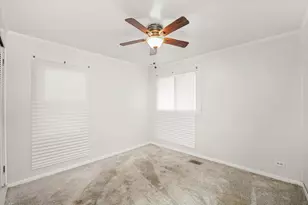 300 Meota St, Park Forest, IL 60466 - Photo 6