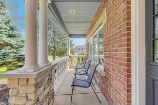 7215 Inverway Dr, Lakewood, IL 60014 - Photo 2