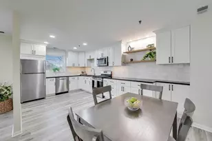 110 S Evergreen Ave, Arlington Heights, IL 60005 - Photo 8