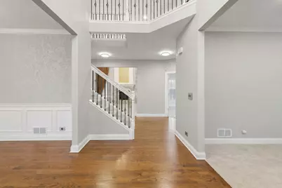 [Address not provided], Elgin, IL 60124 - Photo 12