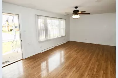 16017 Carol Avenue, Harvey, IL 60426 - Photo 4