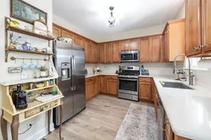 15743 Cove Cir, Plainfield, IL 60544 - Photo 10