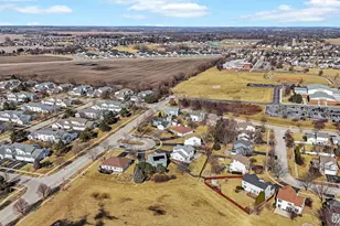 215 Alexandra Ct, North Aurora, IL 60542 - Photo 34