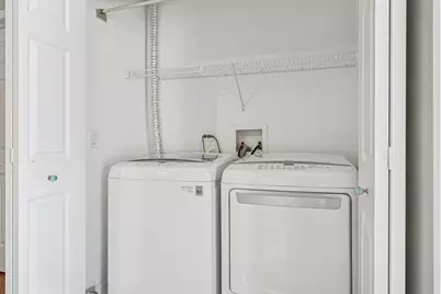 9355 Irving Park Road #420, Schiller Park, IL 60176 - Photo 12