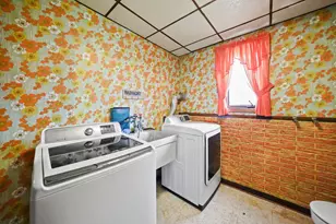 943 E 164th Ct, South Holland, IL 60473 - Photo 24