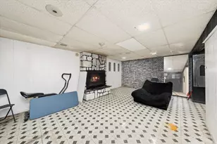 943 E 164th Ct, South Holland, IL 60473 - Photo 22