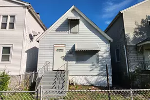 10623 S Perry Ave, Chicago, IL 60628 - Photo 1