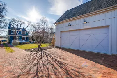 90 E Woodland Road, Lake Forest, IL 60045 - Photo 6
