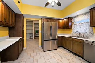 123 Crescent Ln, Cabery, IL 60919 - Photo 10