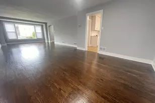 8023 S Yates Blvd, Chicago, IL 60617 - Photo 8