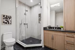 401 N Aberdeen St, Chicago, IL 60642 - Photo 28