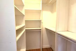 6701 N Bosworth Ave, Chicago, IL 60626 - Photo 22