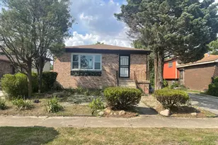 2220 W 158th St, Markham, IL 60428 - Photo 1