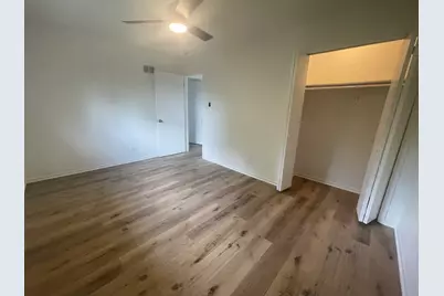 2220 W 158th Street, Markham, IL 60428 - Photo 18