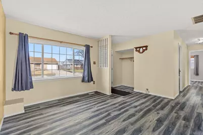 794 Farragut Avenue, Romeoville, IL 60446 - Photo 4