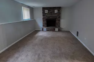 22627 Mission Dr, Richton Park, IL 60471 - Photo 6