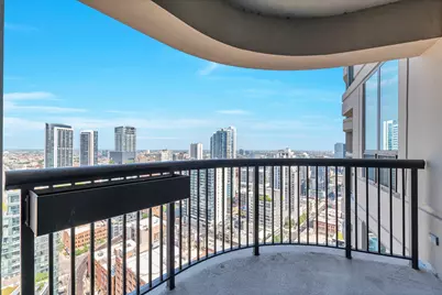 [Address not provided], Chicago, IL 60654 - Photo 28