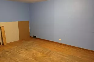 291 W Sauk Trail, Chicago Heights, IL 60411 - Photo 2