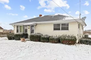 254 E Old Plank Rd, Burlington, IL 60109 - Photo 1