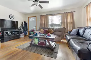 254 E Old Plank Rd, Burlington, IL 60109 - Photo 4