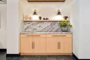 9396 Landings Ln, Des Plaines, IL 60016 - Photo 12