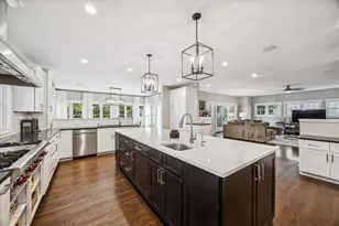 315 N Elm St, Hinsdale, IL 60521 - Photo 12