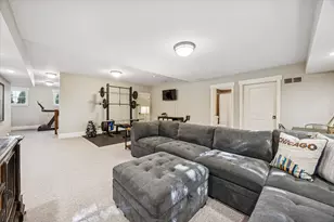 315 N Elm St, Hinsdale, IL 60521 - Photo 18