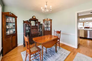 200 S Derbyshire Ln, Arlington Heights, IL 60004 - Photo 6