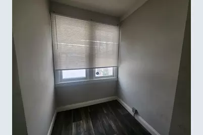 12211 S Wallace Street, Chicago, IL 60628 - Photo 8