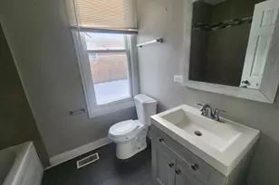 12211 S Wallace St, Chicago, IL 60628 - Photo 10