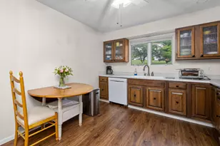3717 35th St, Moline, IL 61265 - Photo 18