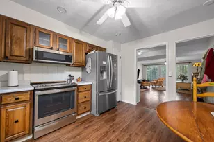 3717 35th St, Moline, IL 61265 - Photo 8