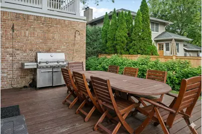 611 Elmwood Avenue, Wilmette, IL 60091 - Photo 56